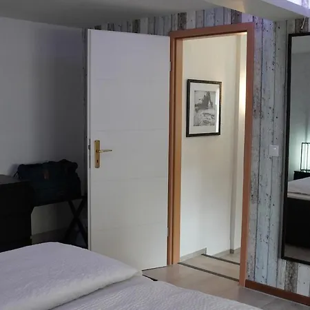 3 Nur 1km Bis Badestrand Stoebnitz Apartment