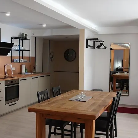 3 Nur 1km Bis Badestrand Stoebnitz Apartment