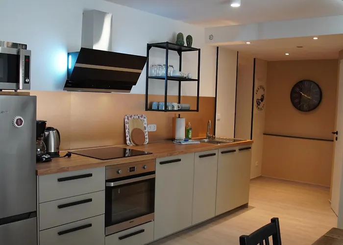 3 Nur 1km Bis Badestrand Stoebnitz Apartment Mucheln